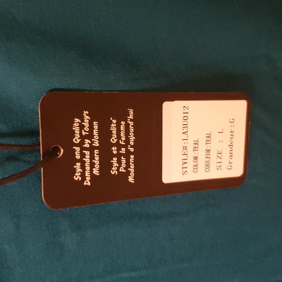 Teal cold shoulder top by Lava Size Large - Picture 4 of 6